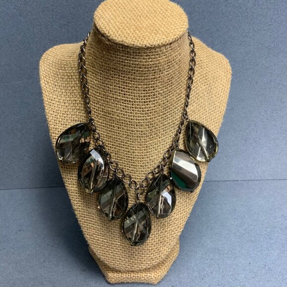 Express Chunky Statement Necklace 16 In Gunmetal Silver Faceted Teardrop Dangles - Picture 1 of 8